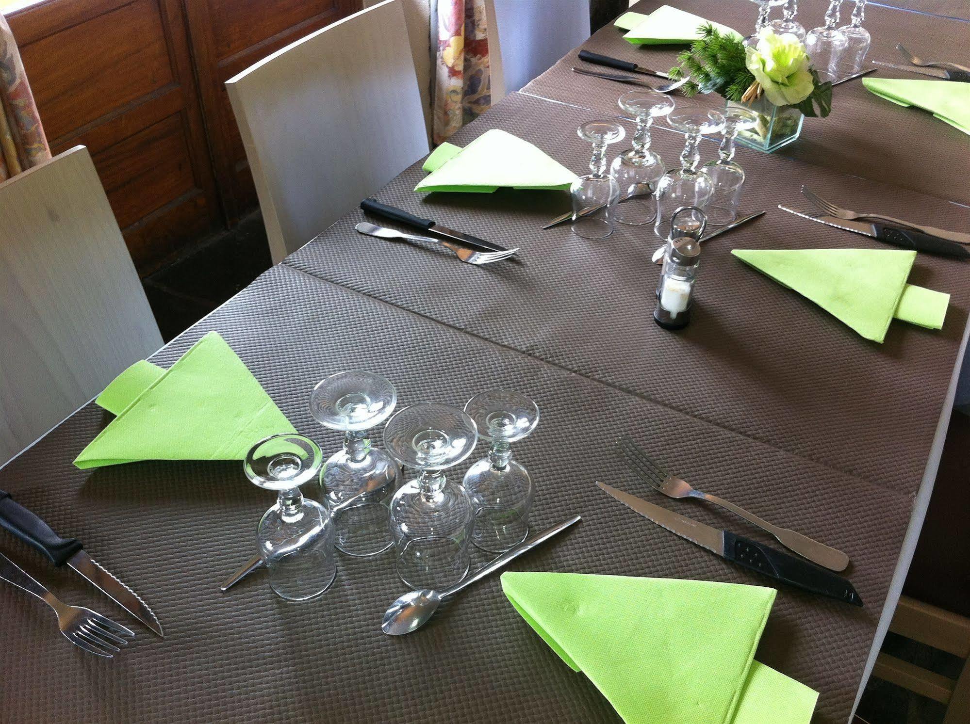 Hotel Le Genepi Meribel Ngoại thất bức ảnh
